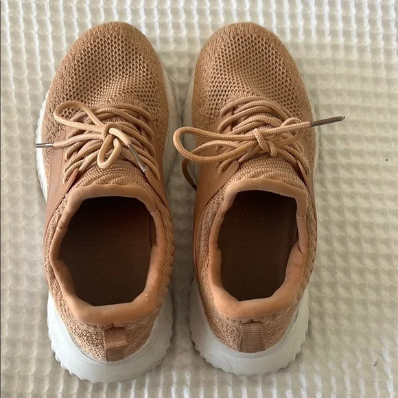 Akk Womens Walking Shoes - Picture 5 of 9